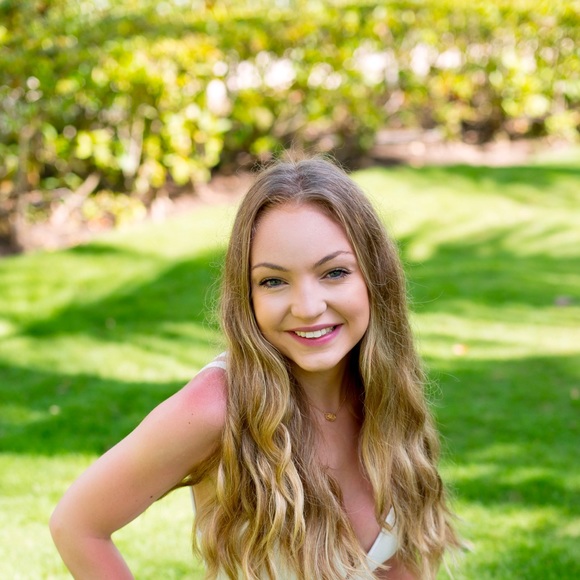 Meet your Posher, Chloe - Picture 1 of 1